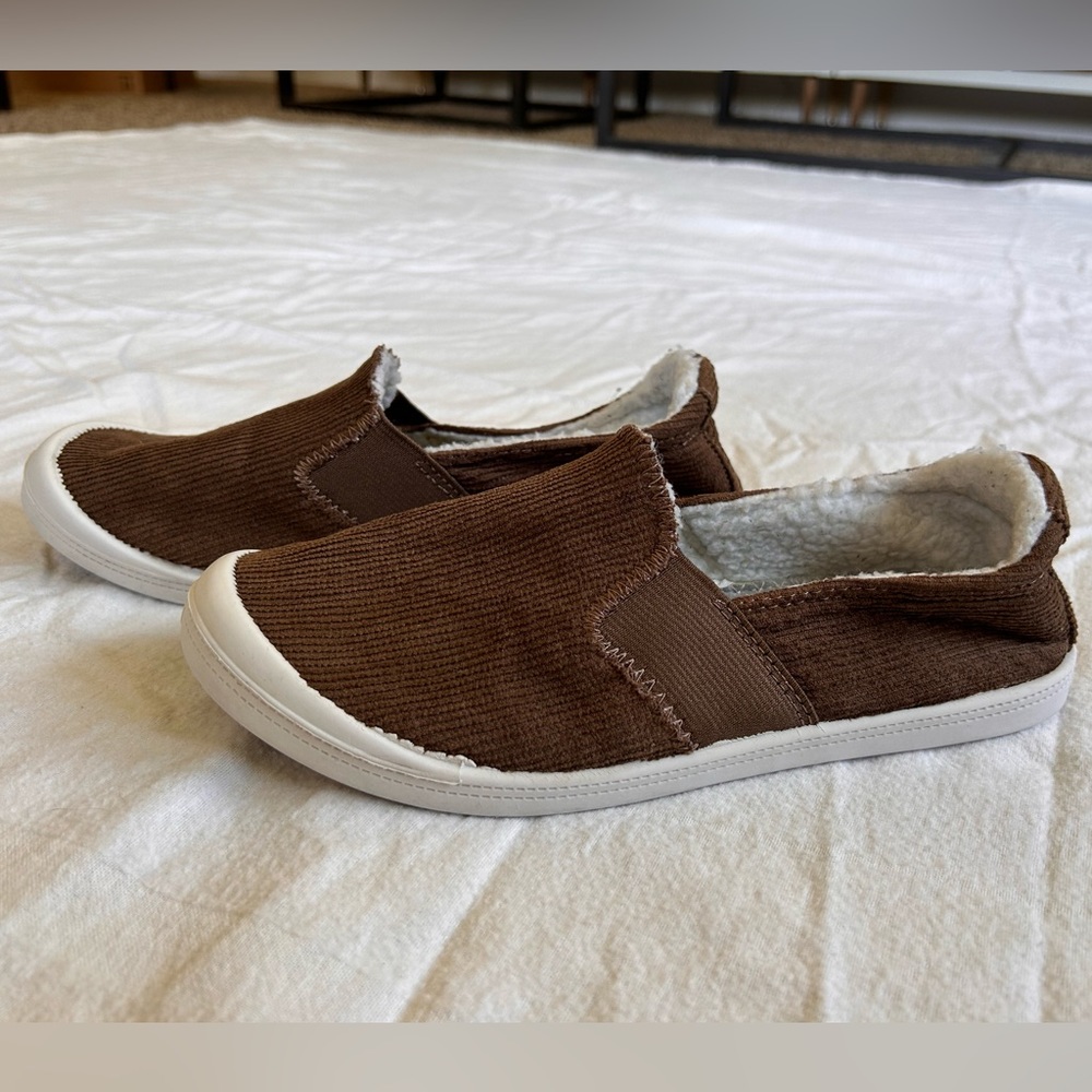 Corduroy slip on sneakers